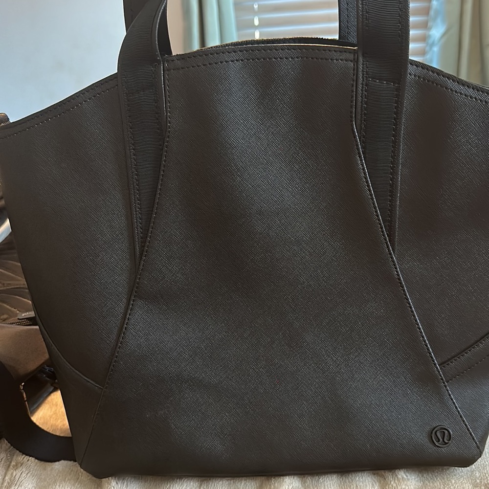 Lululemon Bag View 5
